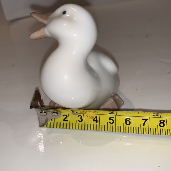 Nao by Lladro Duck Goose Looking Back Porcelain Figurine - Picture 8 of 9